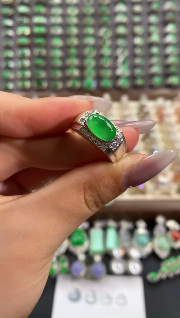 翡翠戒指未镶嵌天然缅甸A货翡翠未镶嵌 粉丝福利