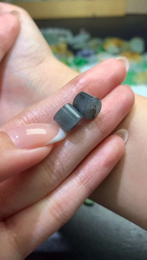 未镶嵌定制翡翠毛货 6.7-8.1