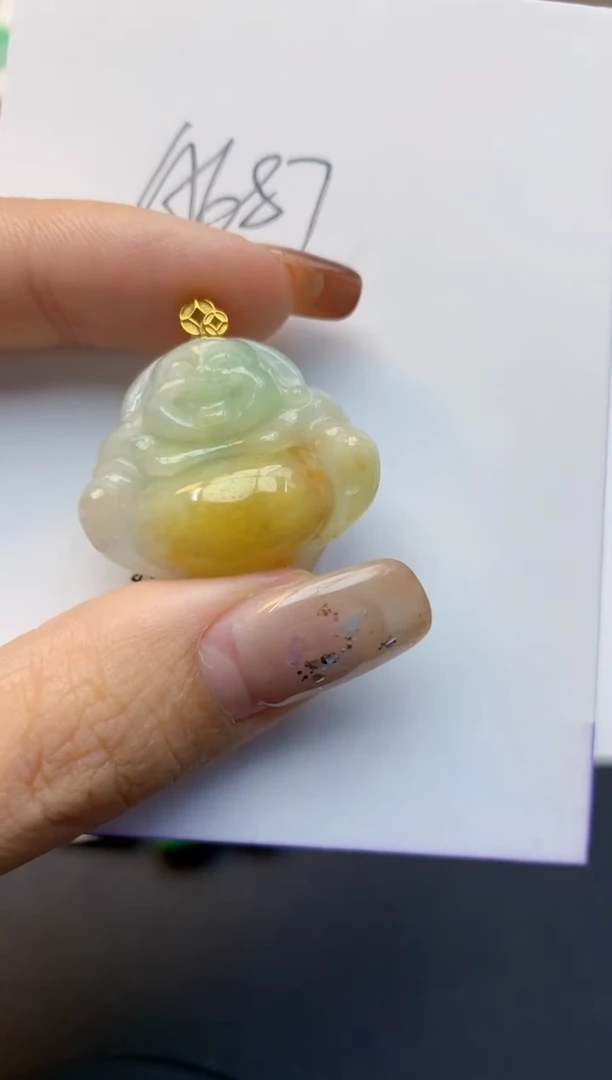 颈饰18K金镶嵌翡翠天然A货翡翠百元以上9元证书费自理