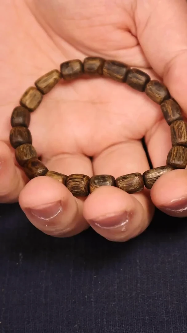 沉香手串海南沉香桶珠99分沉单圈手串