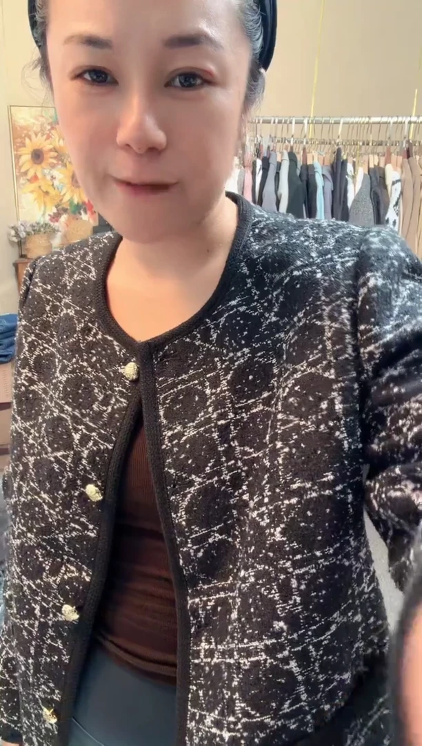 36灰色