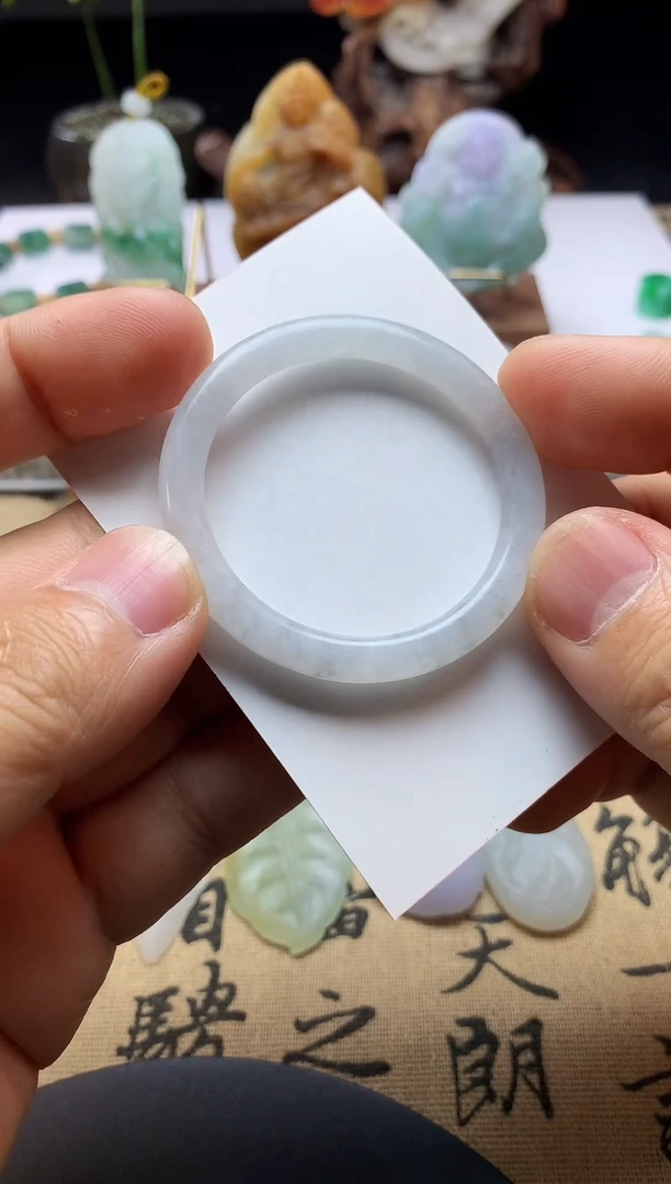 未镶嵌定制翡翠乌鸡