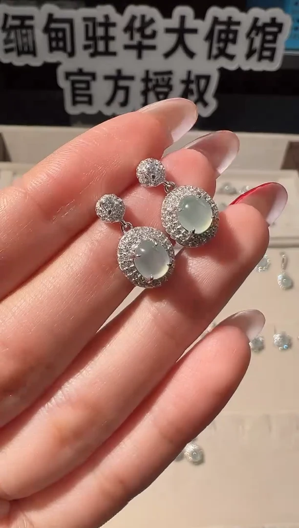 银S925镶嵌翡翠耳饰缅甸珠宝严选