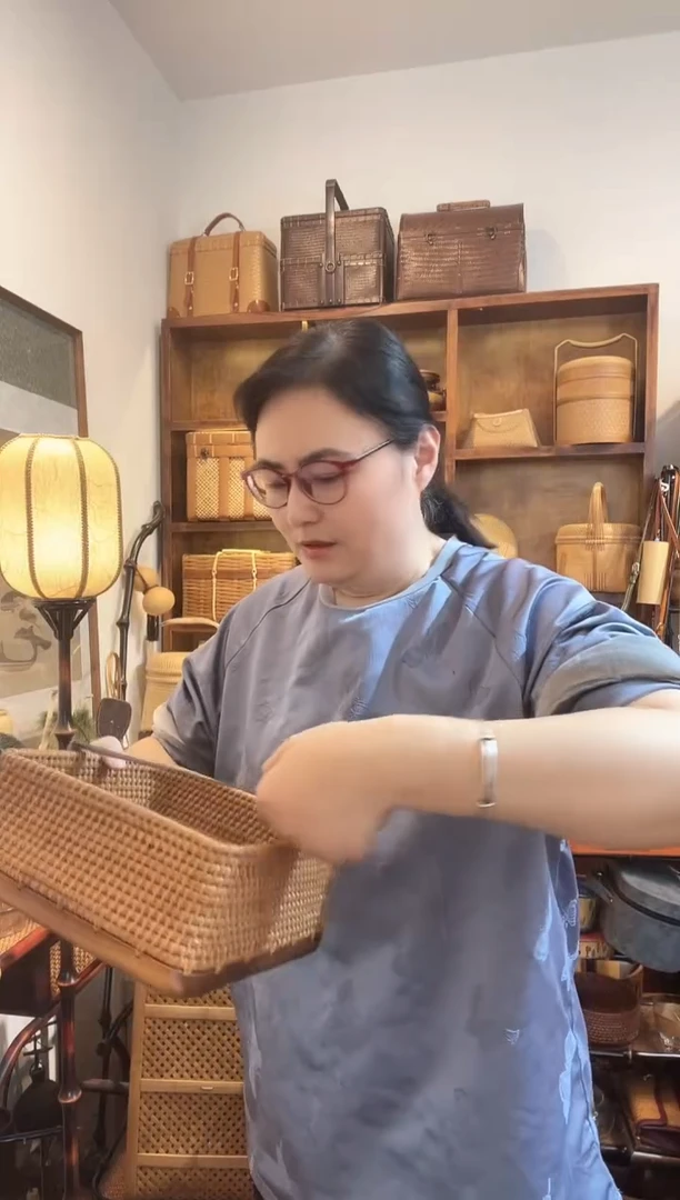 FQ58大漆藤编胡桃木方形饼盒大