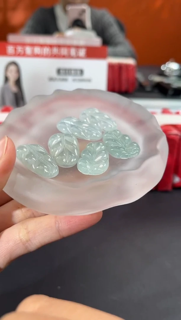 未镶嵌挂件翡翠边城刀客/34568721G/多样性发一/带编绳子