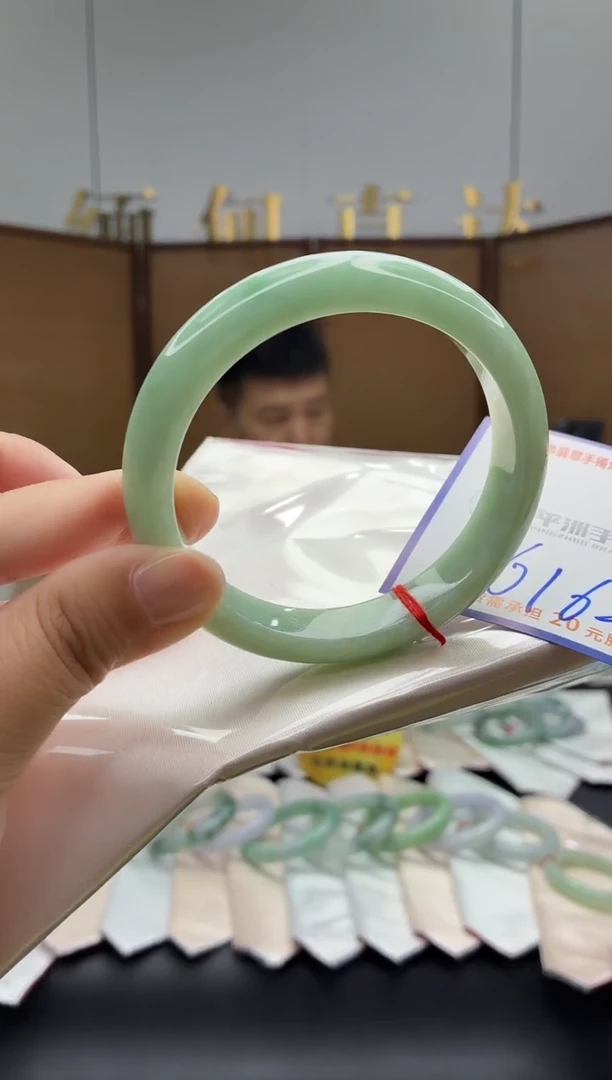 未镶嵌手镯翡翠111111111111