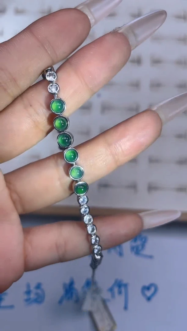 散珠翡翠天然翡翠裸石蛋面81