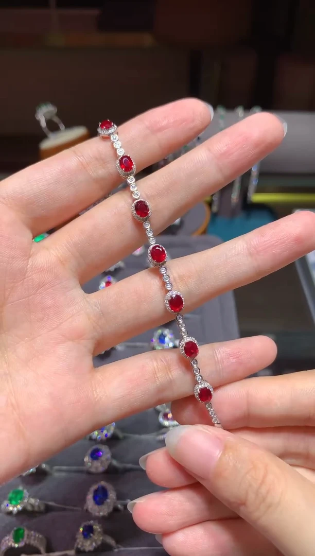 手链18K金镶嵌红宝石3.07ct