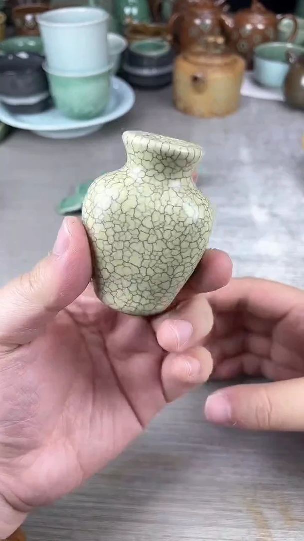 龙泉青瓷仓储大放漏