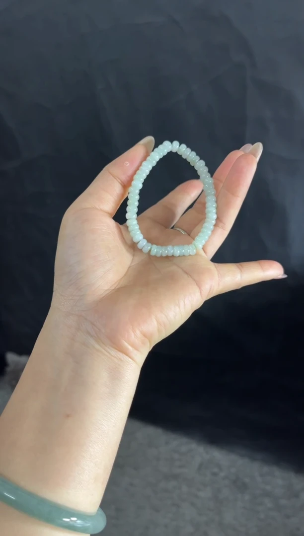 【闪购商品】翡翠手串未镶嵌手串