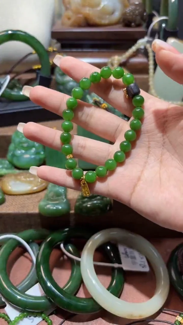 未镶嵌手串和田玉（碧玉）1