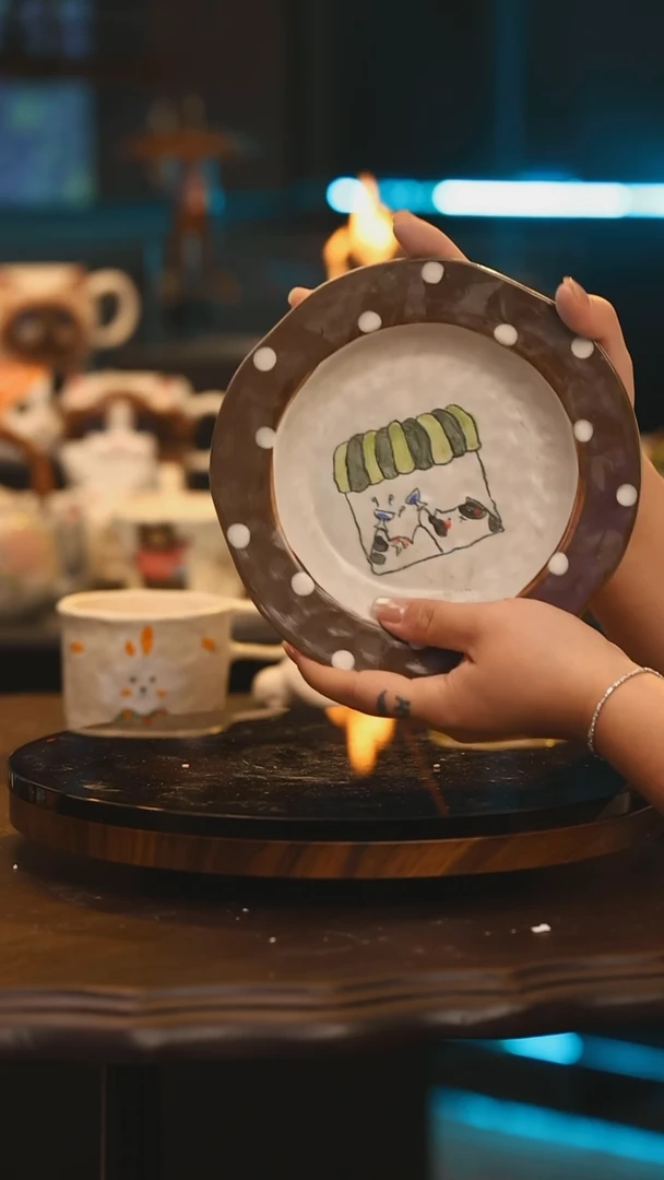 【闪购商品】摆件景德镇高温釉下彩手绘