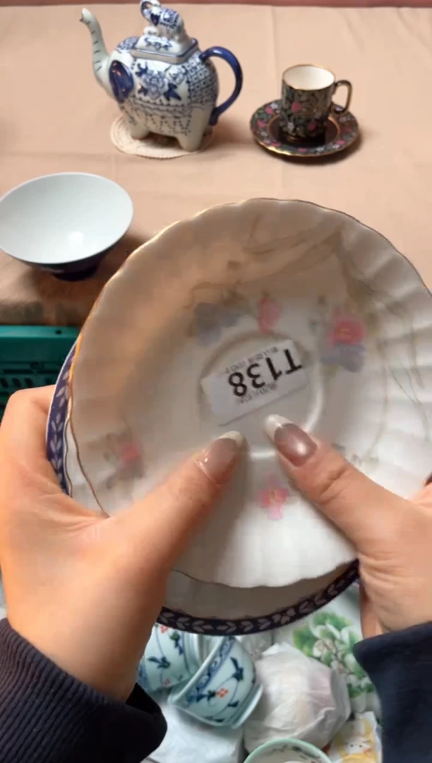 瓷片爱**气瓷器瓷器T138