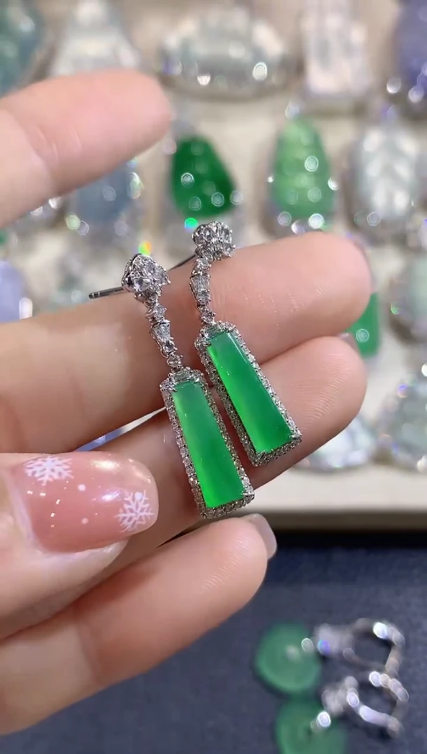 18K金镶嵌翡翠耳饰C20翡翠