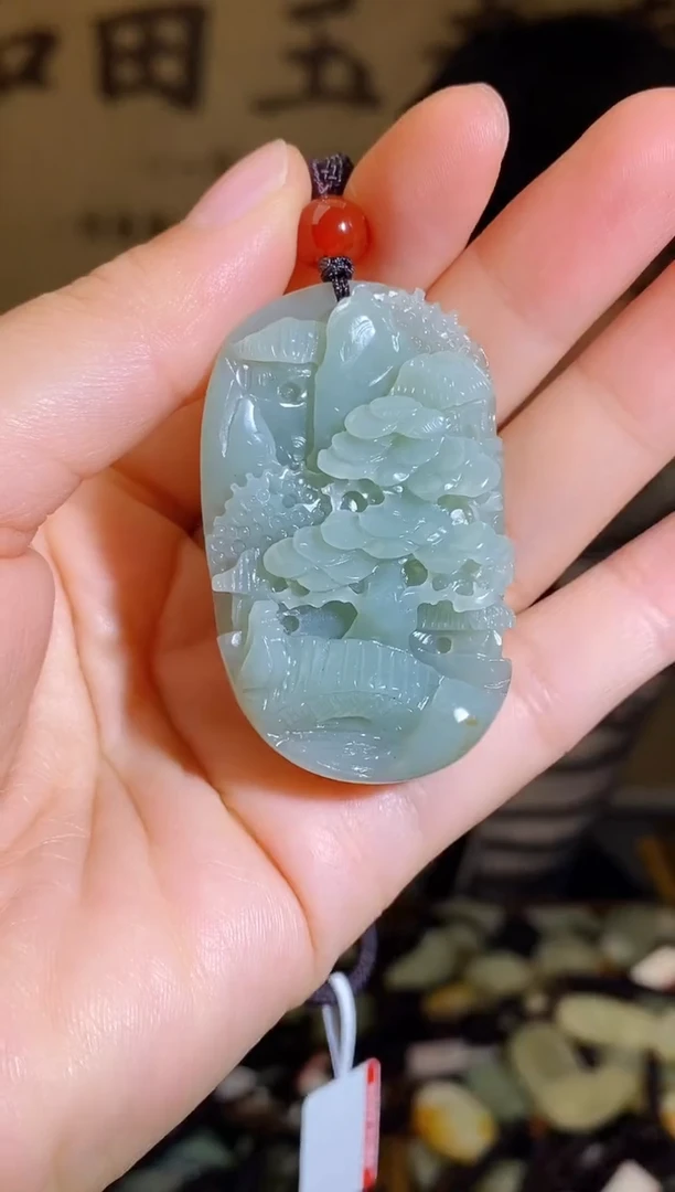 颈饰未镶嵌和田玉1