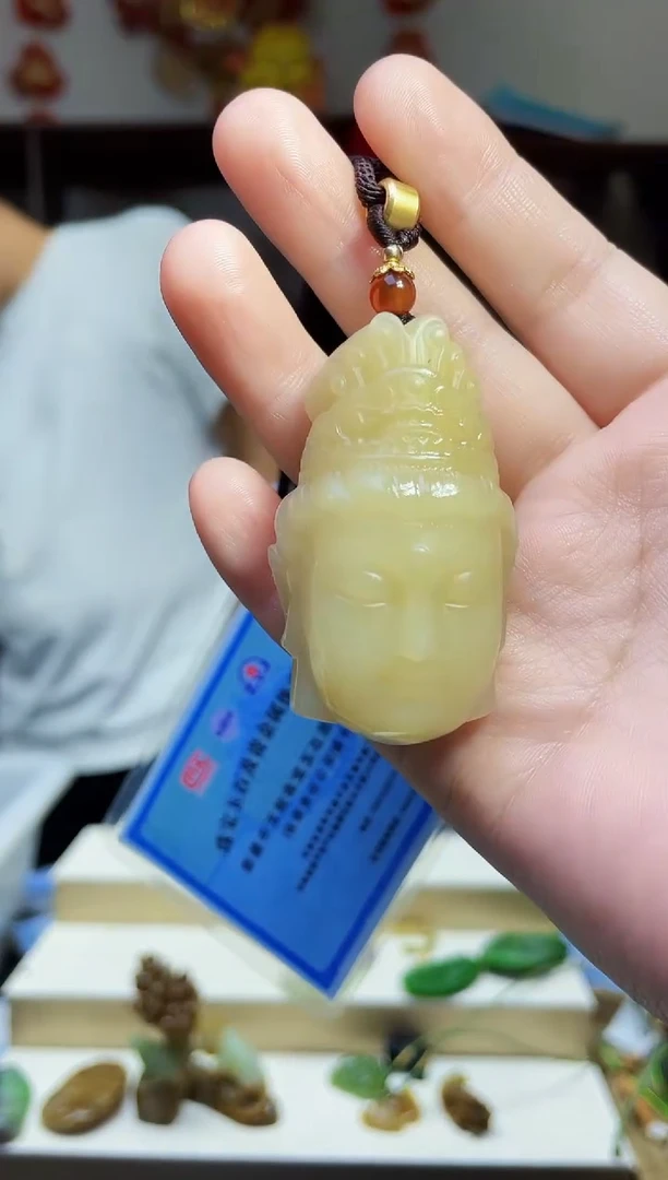 和田玉未镶嵌颈饰1