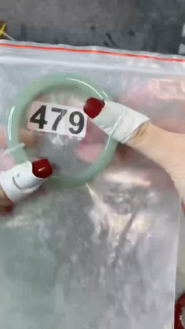 【闪购商品】石英质玉手镯未镶嵌5758+479