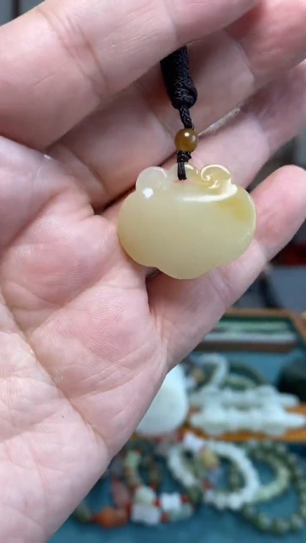 颈饰未镶嵌和田玉126