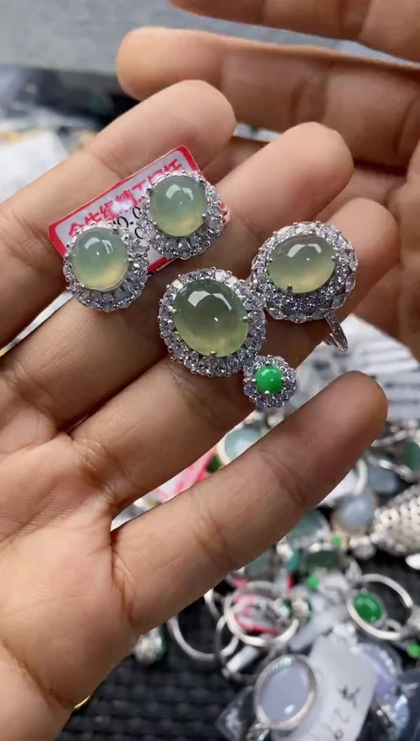 银S925镶嵌戒指翡翠10-10-10       3