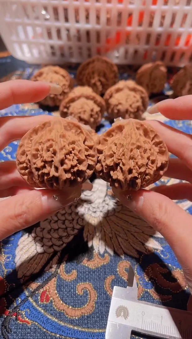 把件文玩核桃018  秦岭血灯笼43