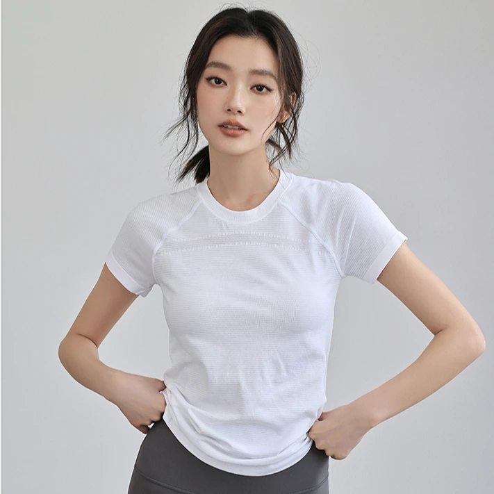 新款速干运动上衣女圆领透气瑜伽服上衣跑步训练瑜伽健身上衣t恤