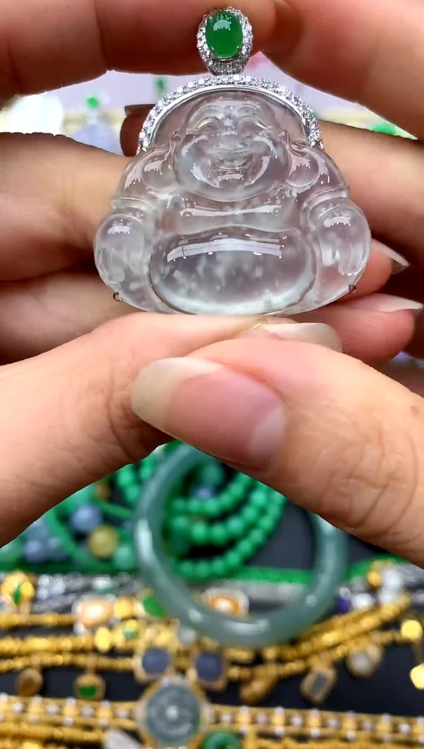 颈饰18K金镶嵌翡翠135 -中国好珍宝