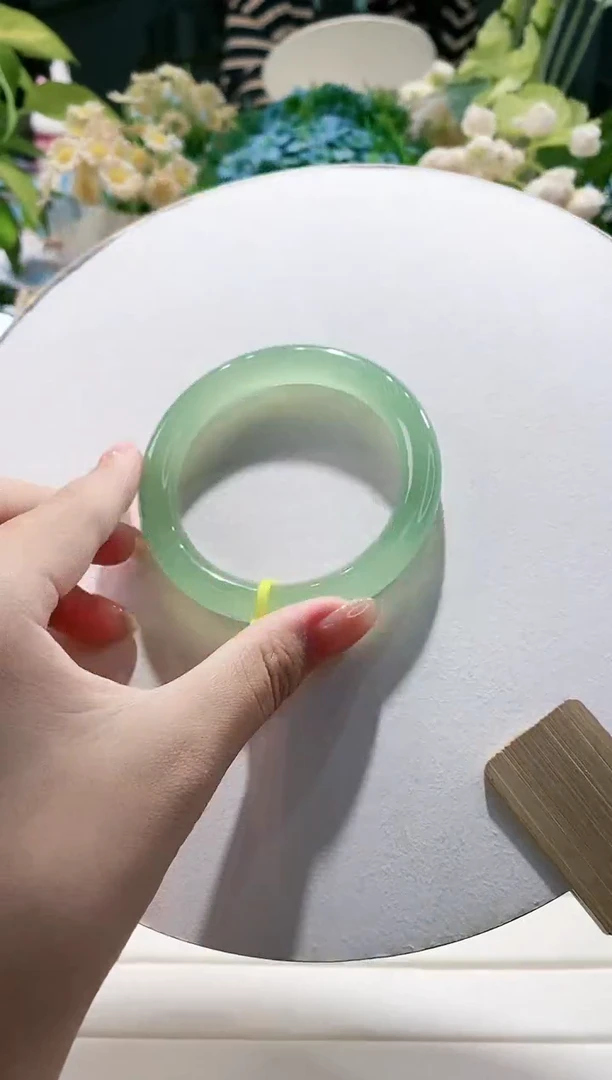 手镯玛瑙/玉髓未镶嵌24-56.8
