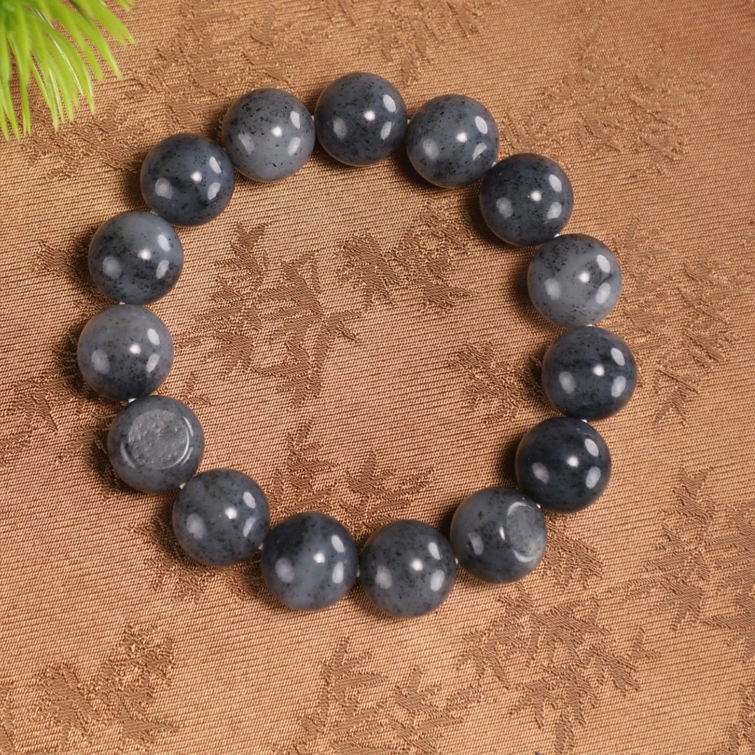 新疆和田玉青花14咪圆珠手串