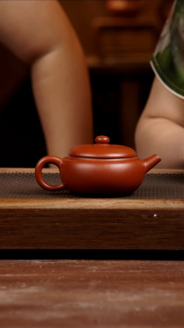 茶壶紫砂朱泥香玉150CC