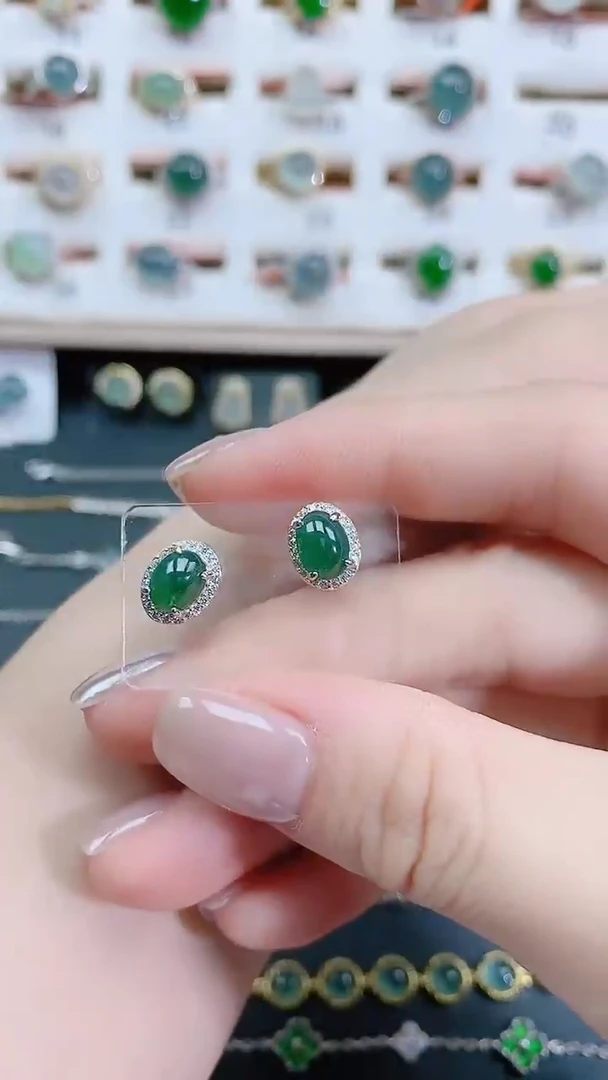 银S925镶嵌翡翠耳饰天然翡翠