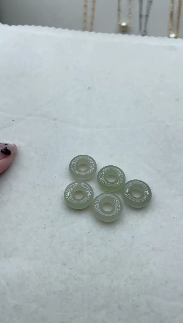 【闪购商品】和田玉吊坠未镶嵌1多样性发其一