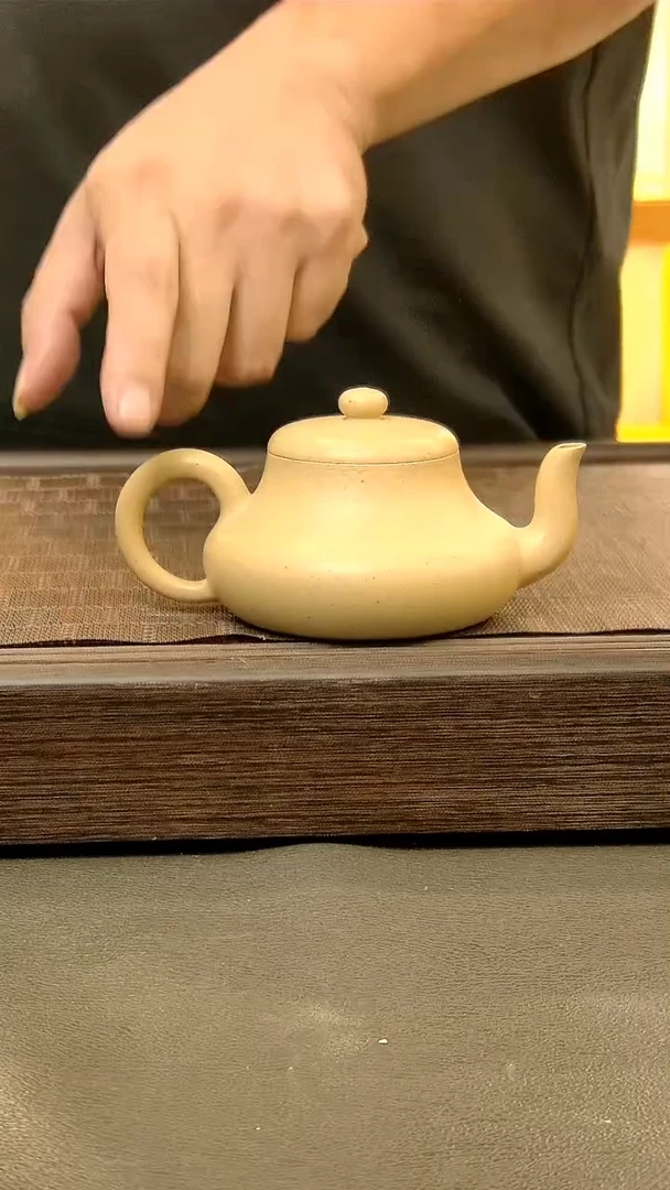 茶盏737=。。。。。。。