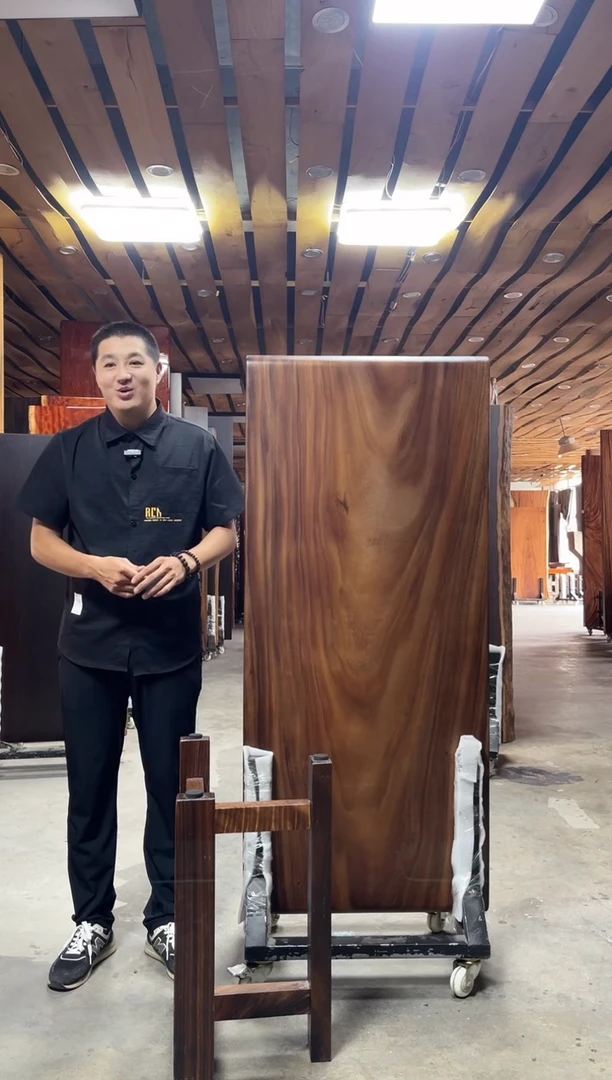 木春****零南美胡桃木大板 160*70*6 带脚