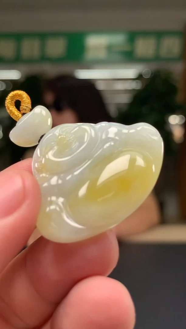 未镶嵌定制翡翠宝**?          *529898