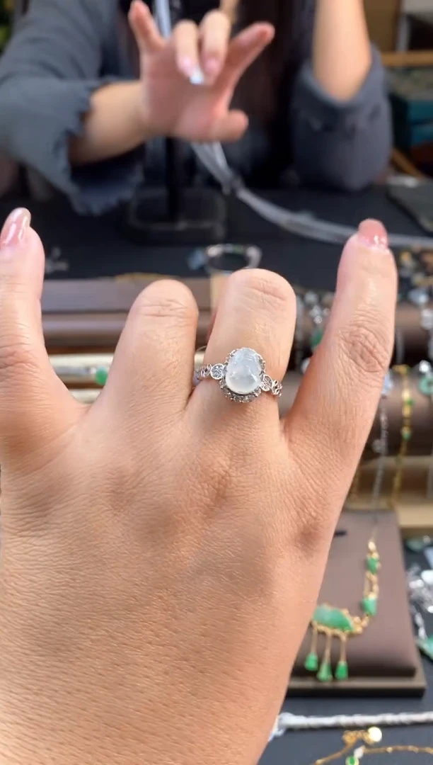 颈饰银S925镶嵌翡翠17780