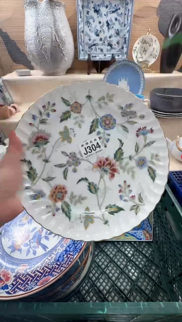 瓷片杨*月            J304