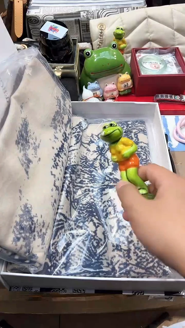 .全球寻宝高端瓷儿