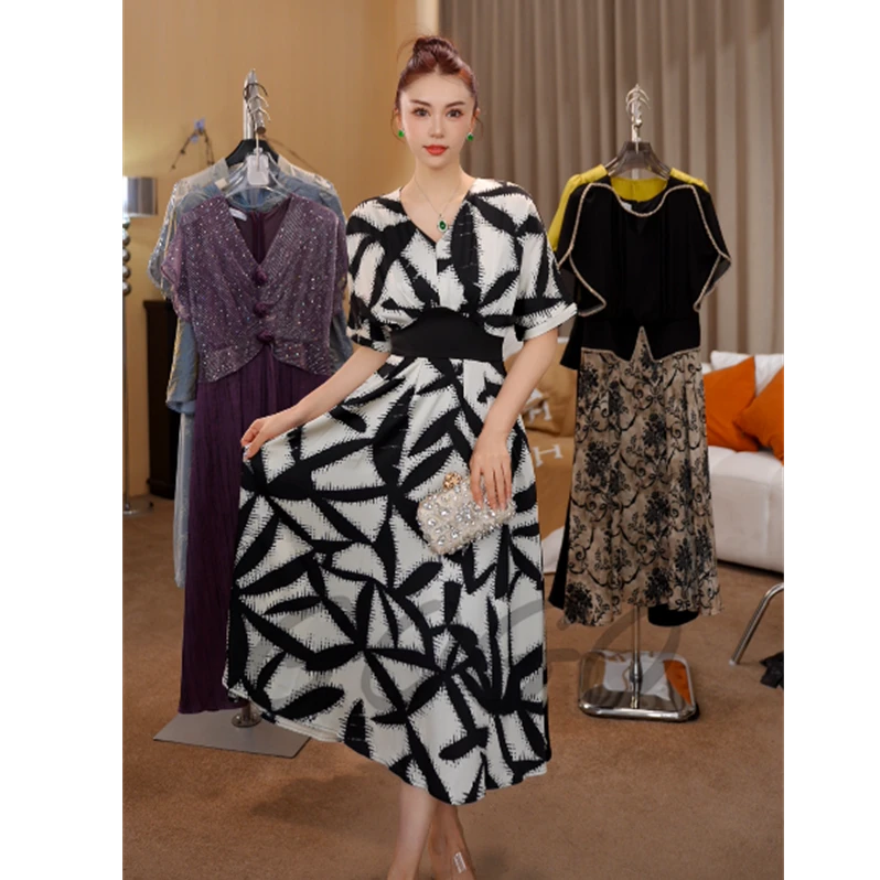 优雅女神G6632裙子2025新款夏季v领收腰显瘦梨形身材连衣裙高级感