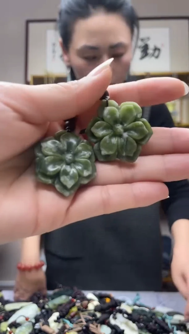 未镶嵌岫玉吊坠多样性发货*拍一发一