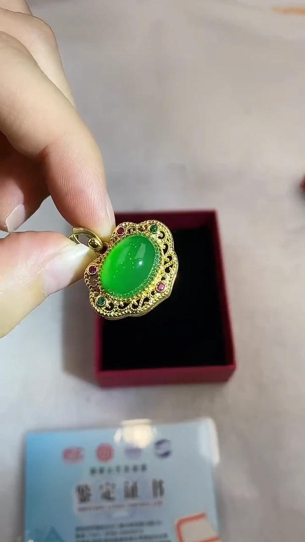合金颈饰玛瑙/玉髓天然精美吊坠多样性发