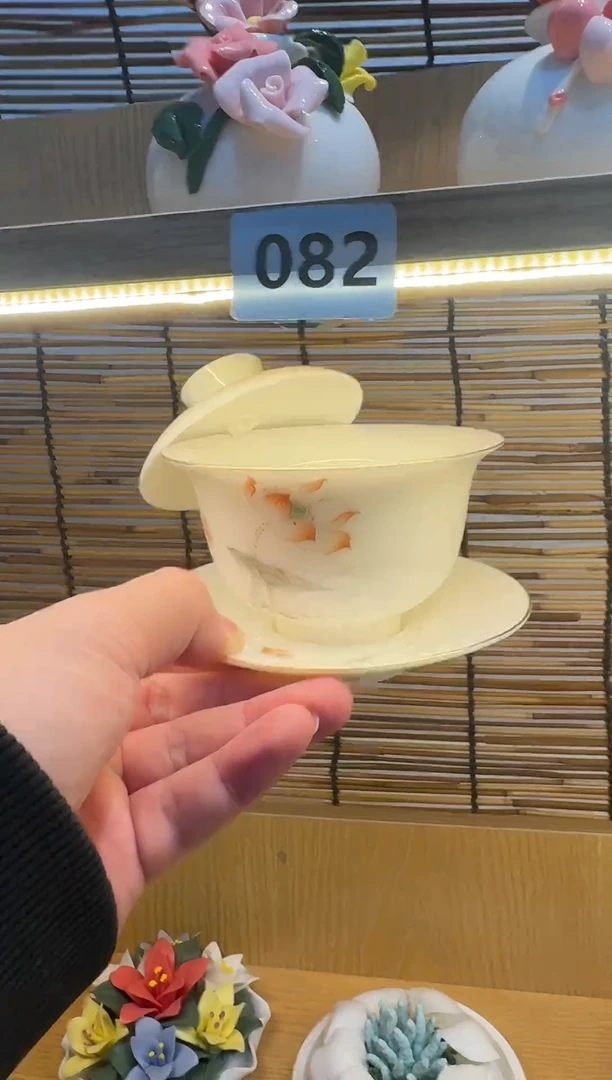 陶瓷陶瓷手捏花