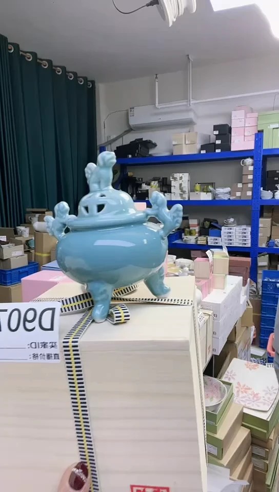 【闪购商品】瓷片进口家用百货香炉D907