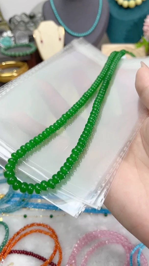 【闪购商品】玛瑙/玉髓颈饰银S925镶嵌绿色算盘99