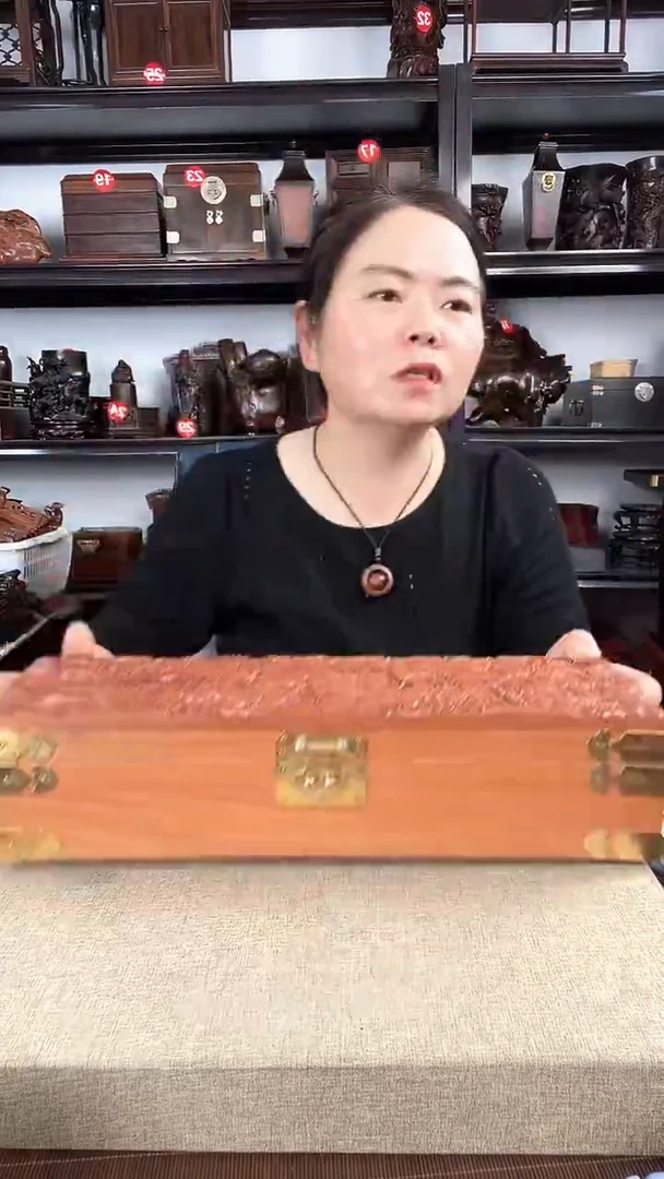 木老李红木工艺品