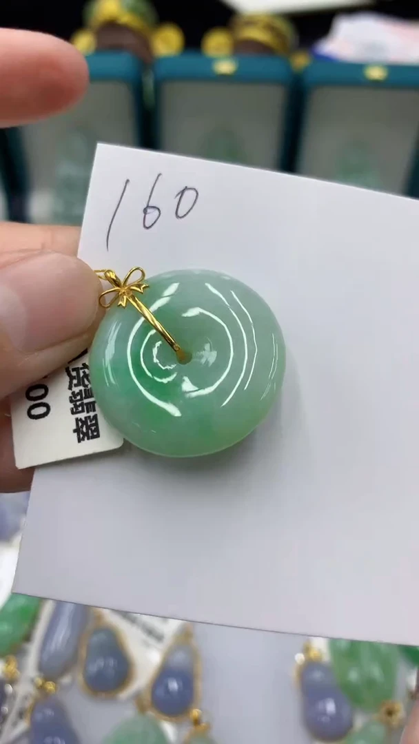 【闪购商品】翡翠颈饰18K金镶嵌1111111111