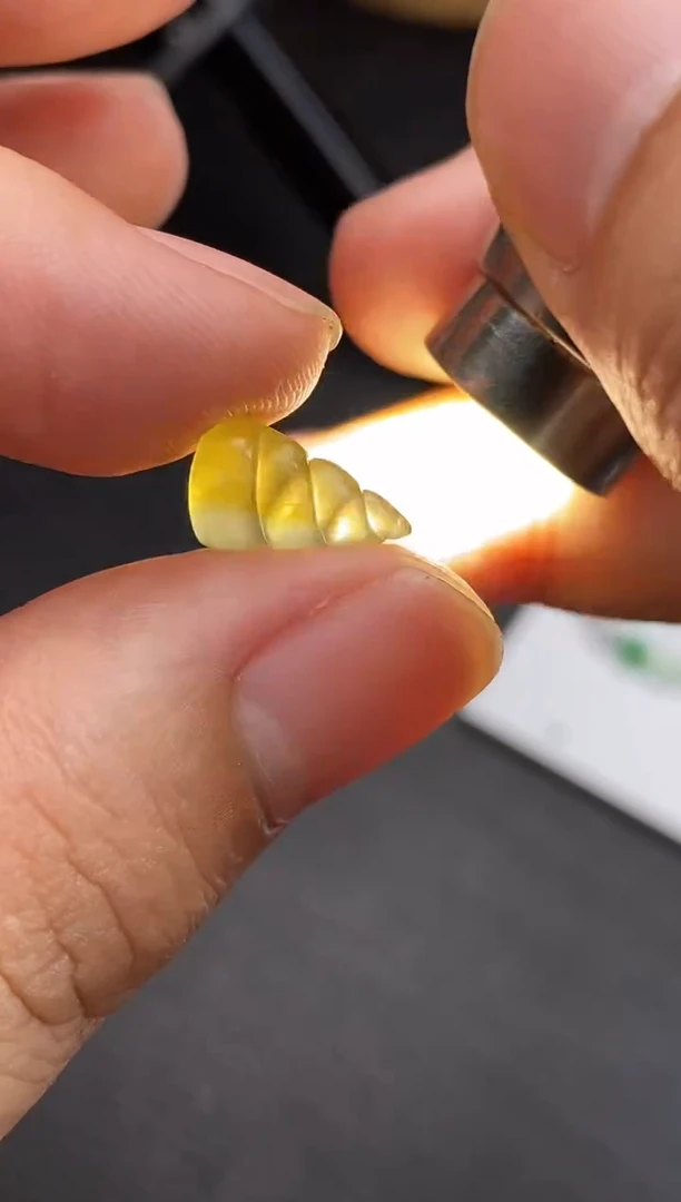 未镶嵌定制翡翠挂件