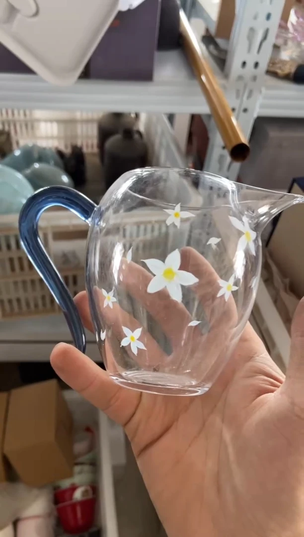 杯无运费险有瑕疵的摄影的产品有使用过的痕迹有点脏介意勿拍