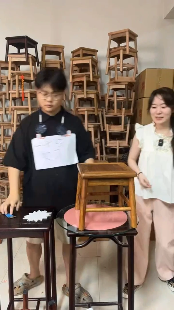 花梨木类16号刺猬紫檀小方凳