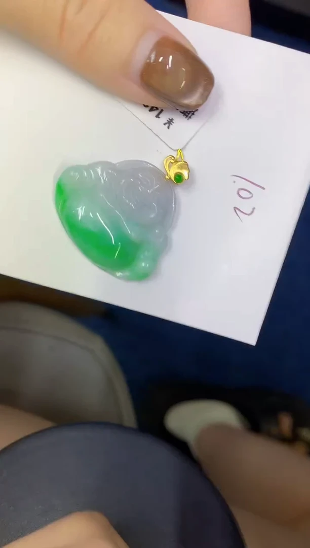 颈饰未镶嵌翡翠缅甸天然翡翠A货