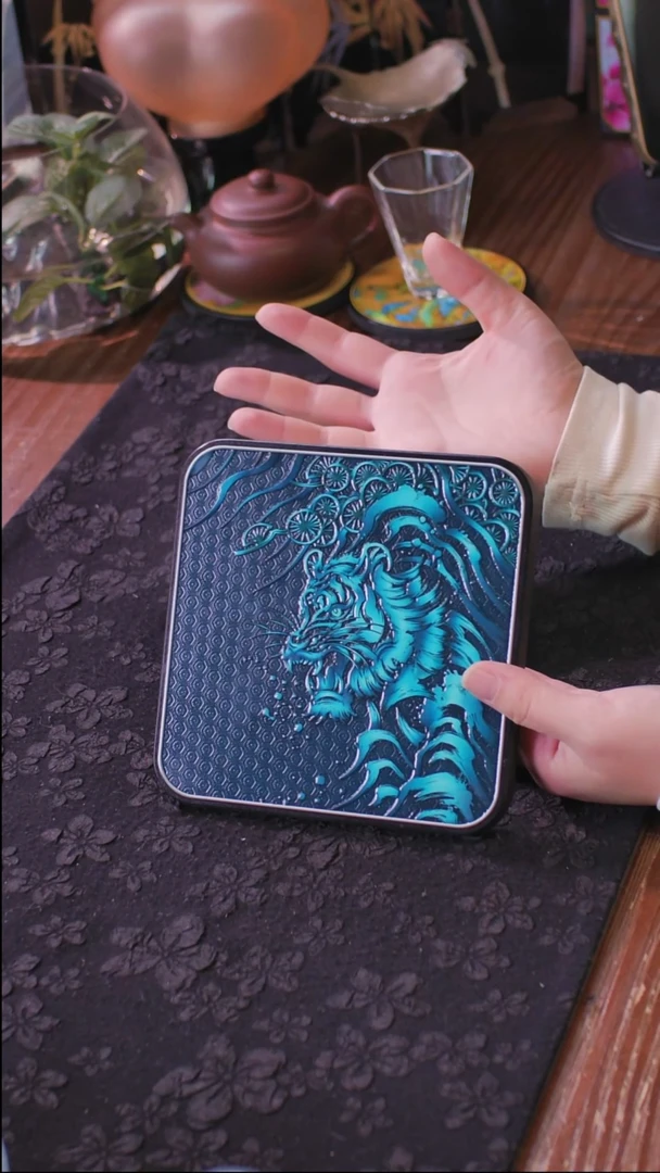 壹藏贰宝驺吾图案大垫子一片